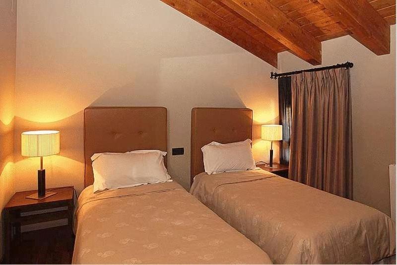 Hotel Restaurante Revestido Escalona Eksteriør bilde