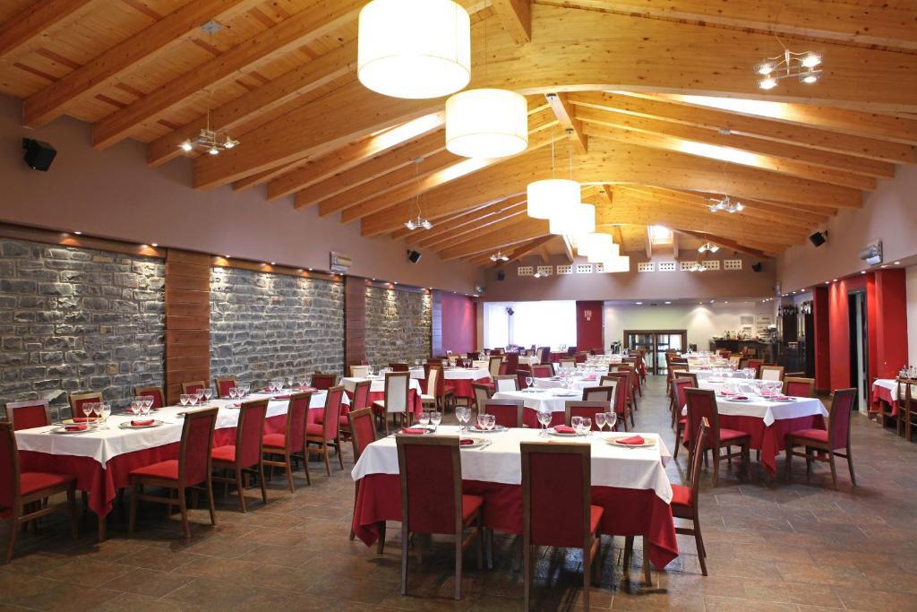Hotel Restaurante Revestido Escalona Eksteriør bilde